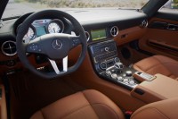 Mercedes-Benz SLS AMG Roadster  